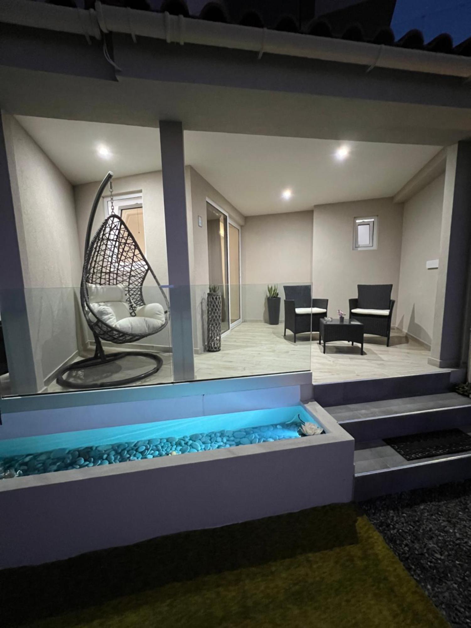Sea View Apts & Suites By Pachiplex Малиа Экстерьер фото